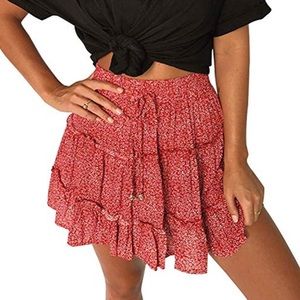 Tiered mini skirt